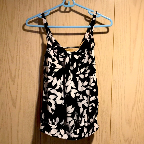Lands' End Other - Lands’ End Women’s Size 6 Floral Swim Tankini Top Black White with Padded Bra